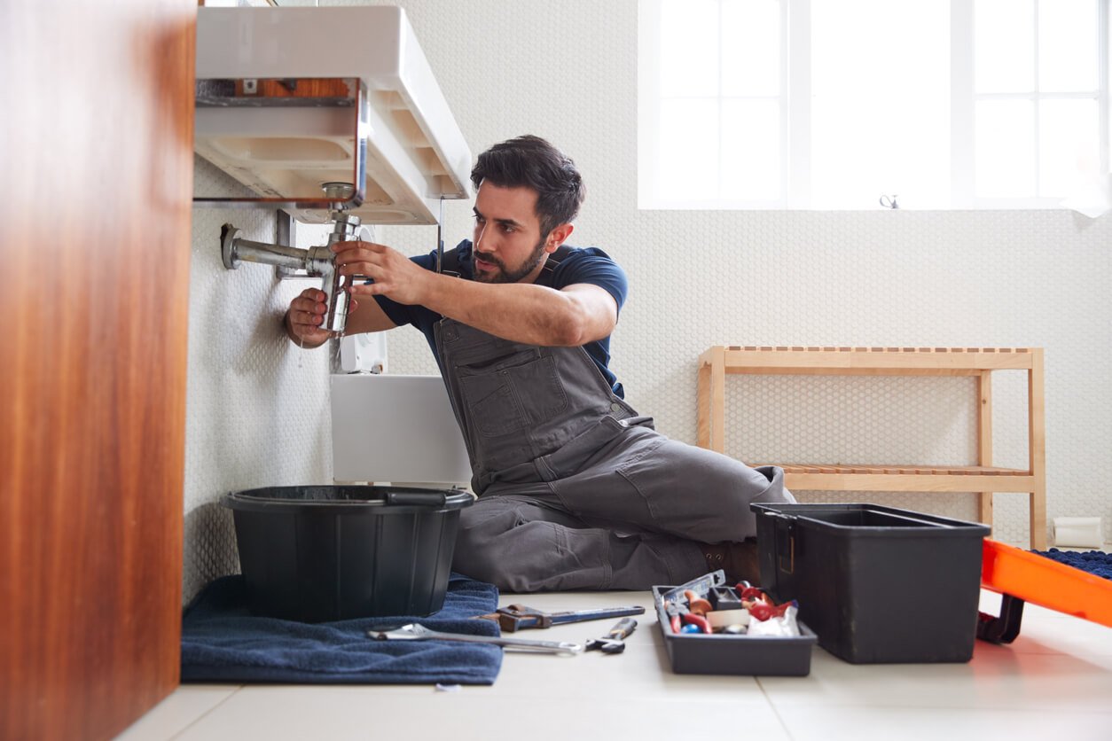 Intervention de maintenance technique (plomberie)